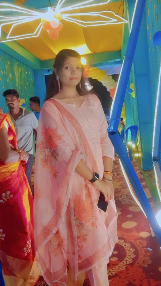 नेहा सिन्हा,बी.ए. ,एम.ए(अध्ययनरत),बसना,जिला-महासमुंद(छ.ग.)