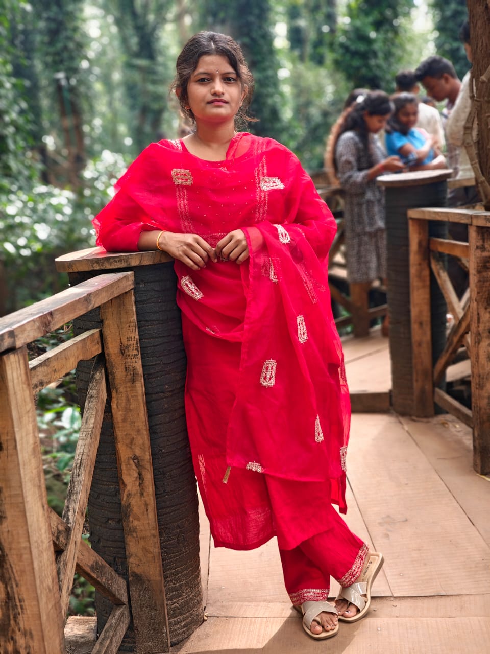 द्रौपती साहू,एम. एस. सी (गणित), बीएड,ग्राम बीजाभांठा,पोस्ट भरदाकला, जिला- बालोद