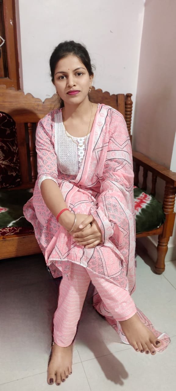 Lekhani sahu,12th(Bio),Ba - English literature,Ma - (English ),Deled.(डी. एल. एड.)